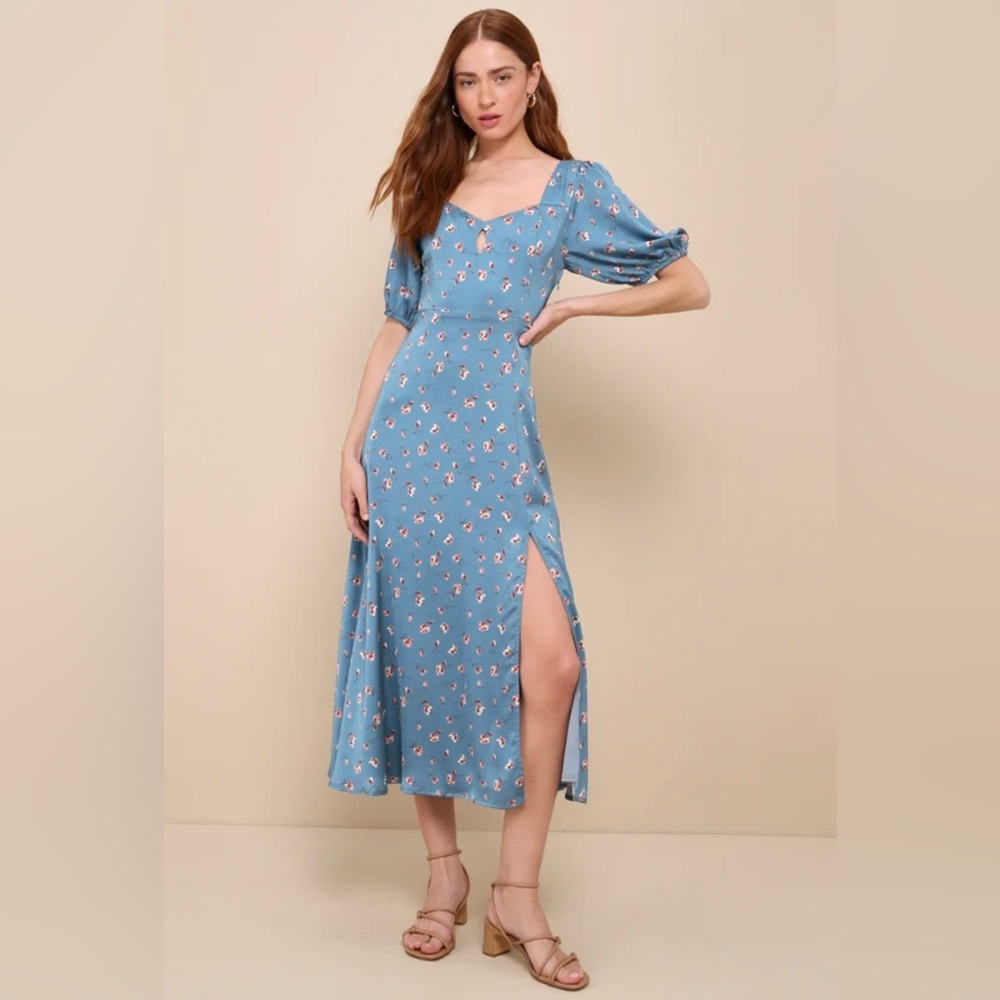 Lulu’s Gorgeous Days Blue Floral Satin Puff Sleeve Midi
Dress NWT XL